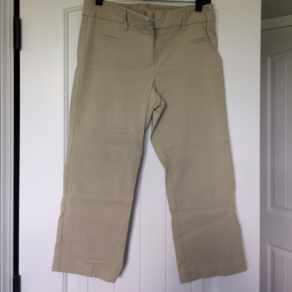 Motherhood Maternity Capris‎ Women's Size Medium Khaki Tan Brown Stretch Pants